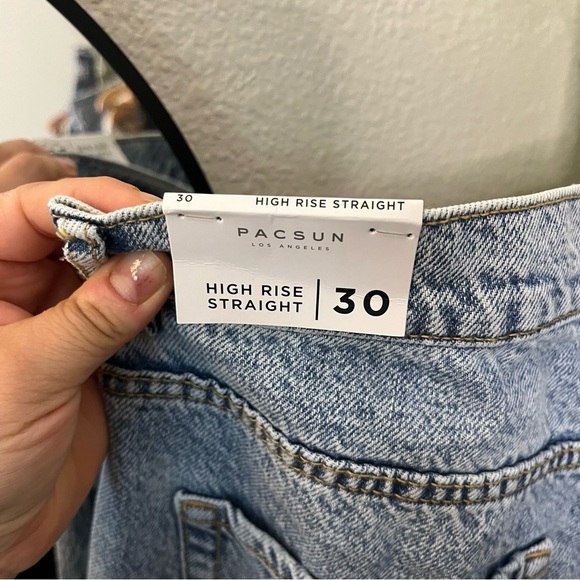 🤍 PacSun Medium Wash High-Rise Straight Jeans w/ Raw Hem Sz 30 | NWT - Picture 8 of 9